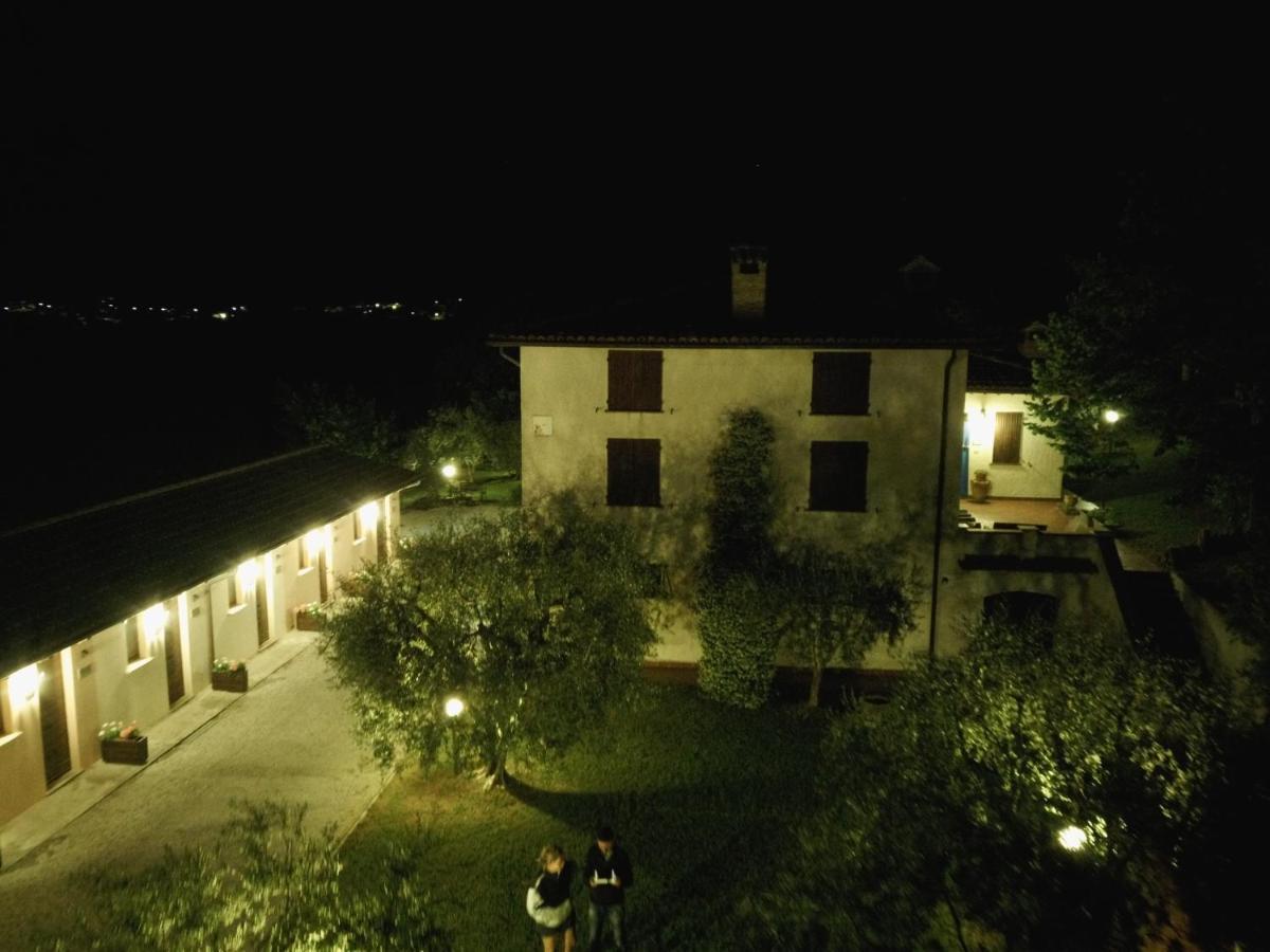 Santa Croce Farm stay Fossato di Vico
