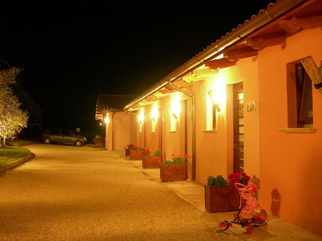 Farm stay Santa Croce Fossato di Vico